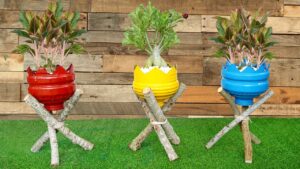 Read more about the article 18 Creatively Recycled Garden Pot Ideas